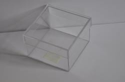 Acrylová krabička- štvorcová- 7,5x7,5x5cm