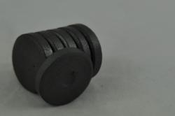 Magnet- 20x4,5mm- 6ks