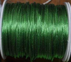 Ozdobná šnúrka-100% polyester zelená tmavá 1mm